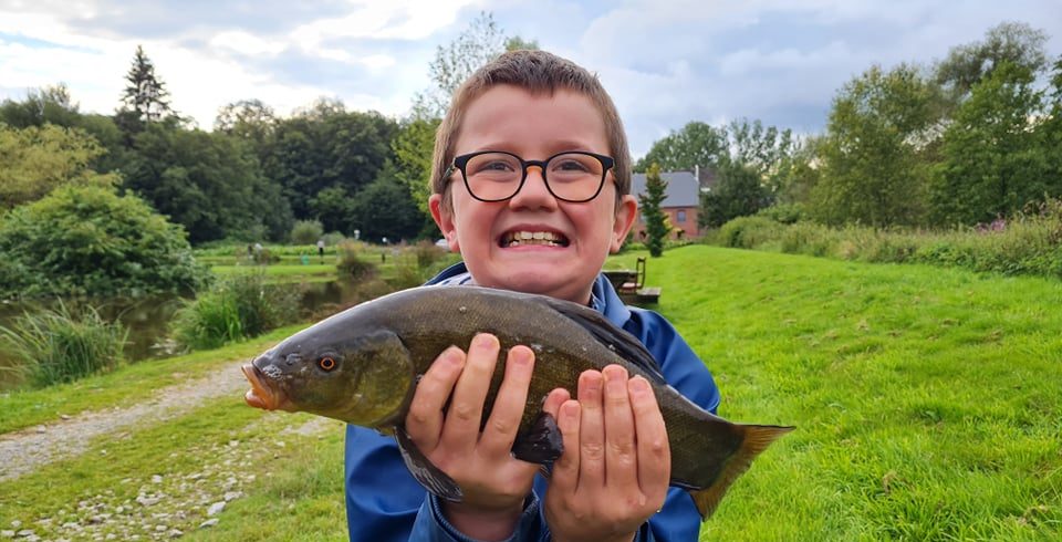 Pêche à la truite aux étangs de Cendron