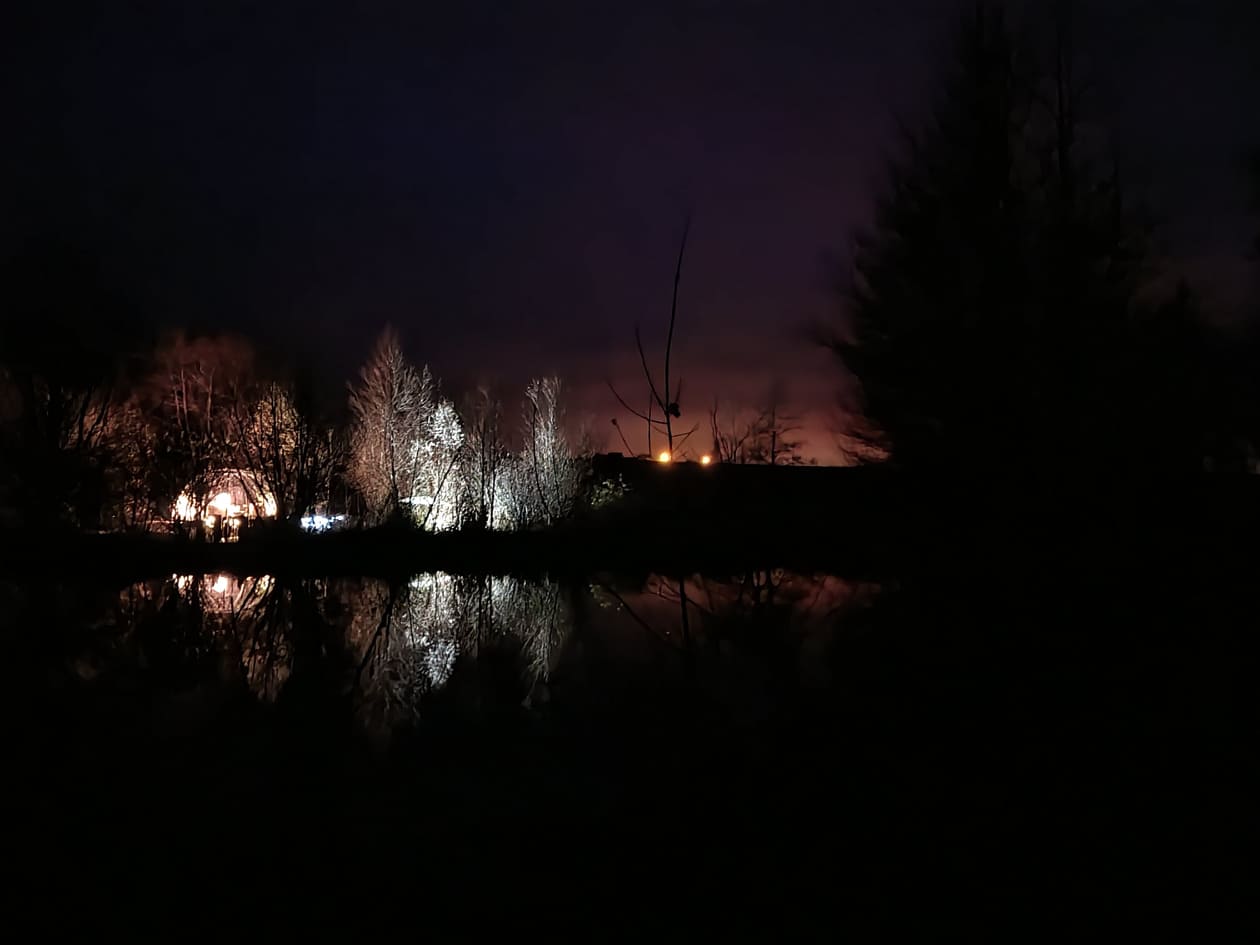 Le Dôme en automne ou en hiver aux Étangs de Cendron