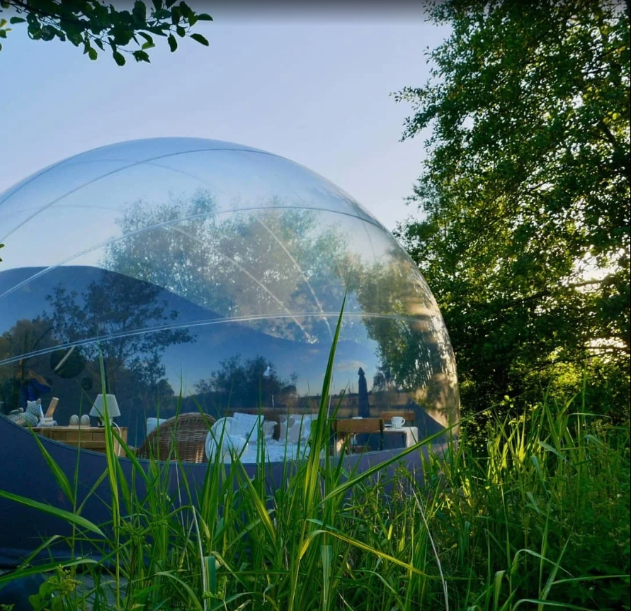 Séjour romantique dans une bulle transparente en Belgique
